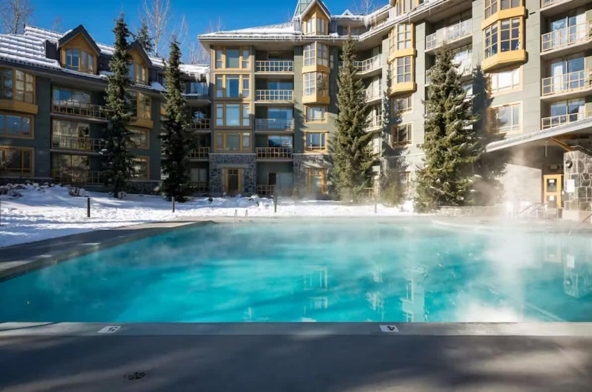 Renovated 1Bed-1Bath In Village With Pool, Hot Tub, And Sauna ويسلار المظهر الخارجي الصورة
